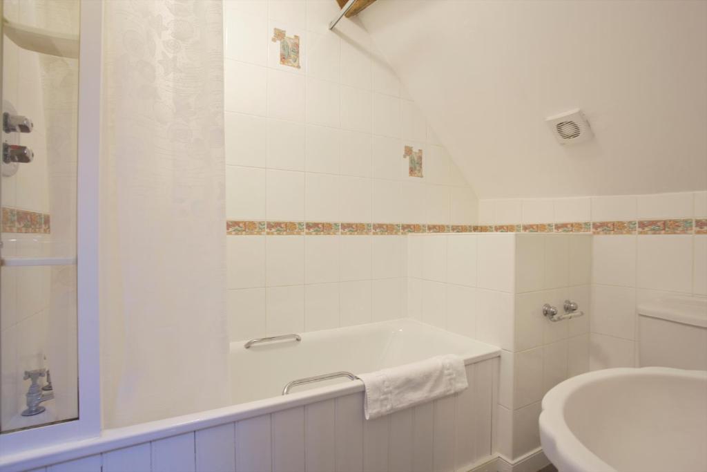 The Kings Arms Hotel Didmarton ห้อง รูปภาพ