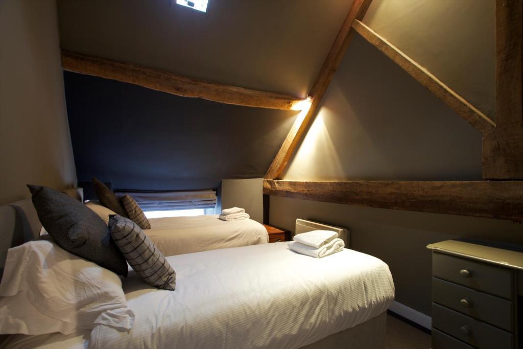 The Kings Arms Hotel Didmarton ห้อง รูปภาพ