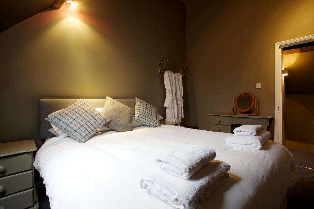 The Kings Arms Hotel Didmarton ห้อง รูปภาพ